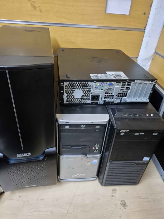 Computer boxes photo 1