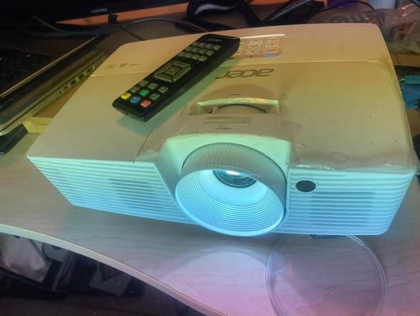Projector photo 1