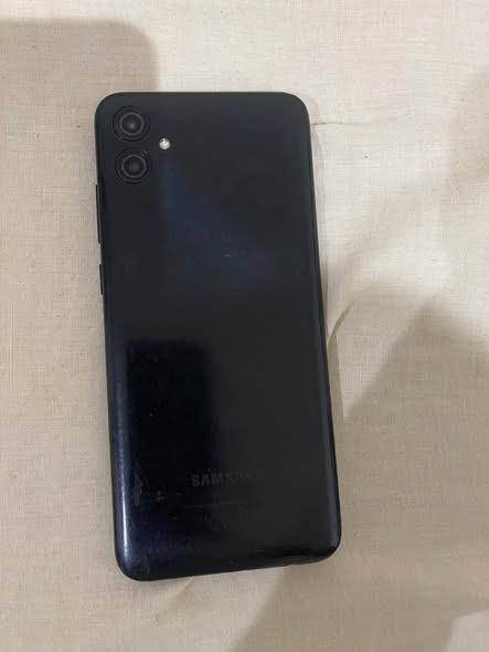 Samsung A04e photo 2