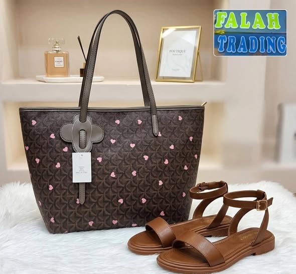 Handbags photo 1