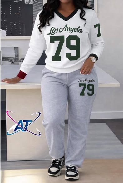 Tracksuits photo 2
