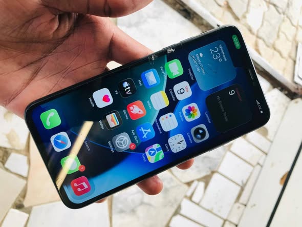 Iphone 11 pro max photo 1