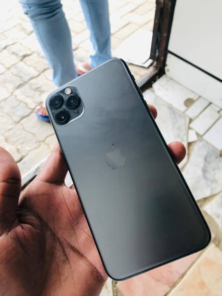 Iphone 11 pro max photo 4