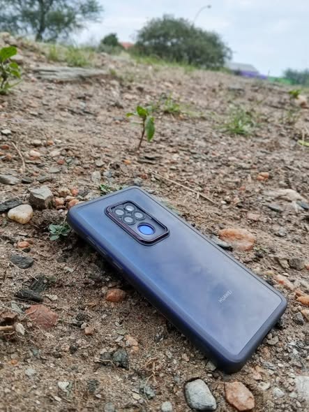 Huawei Mate 20 photo 2