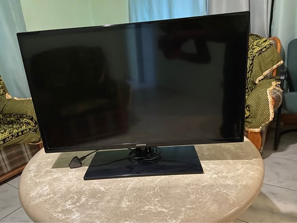 Samsung 32 inch normal TV photo 5