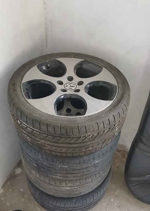 Golf 6 GTI rims photo 1