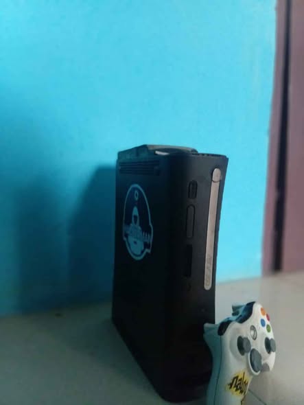 UK used jailbreak Xbox 360 photo 4