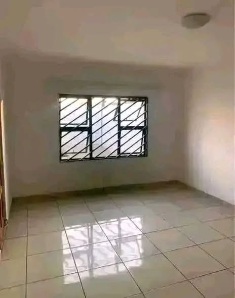 Two bedrooms flat for rent photo 2