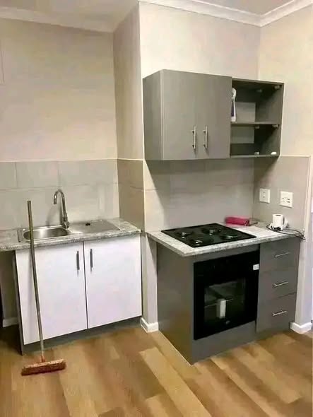 Two Bedroom flat for rent photo 5