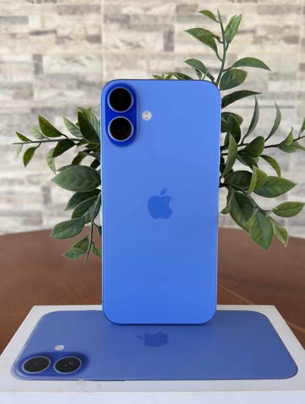 iPhone 16 plus 128GB photo 2