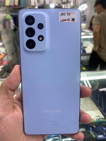 Samsung Galaxy A53 5G photo 2