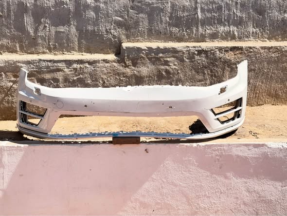 GOLF 7R FRONT AND REAR BUMPER photo 2