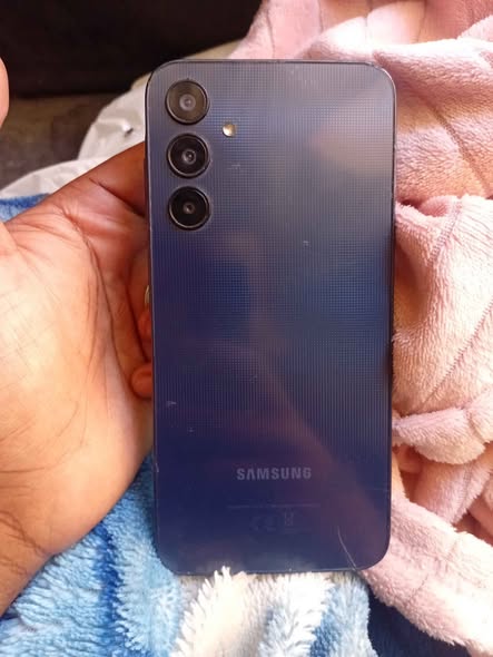 Samsung A25 5G photo 2