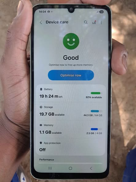 Samsung A05 photo 1