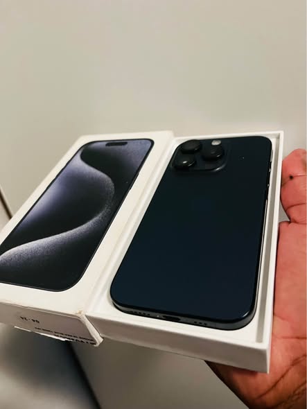 iPhone 15 pro photo 1