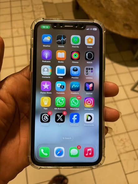 iPhone 11 128gb photo 3