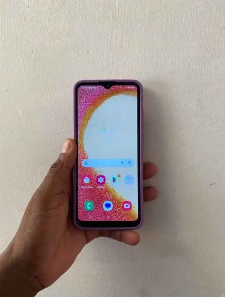 Samsung A04e photo 2