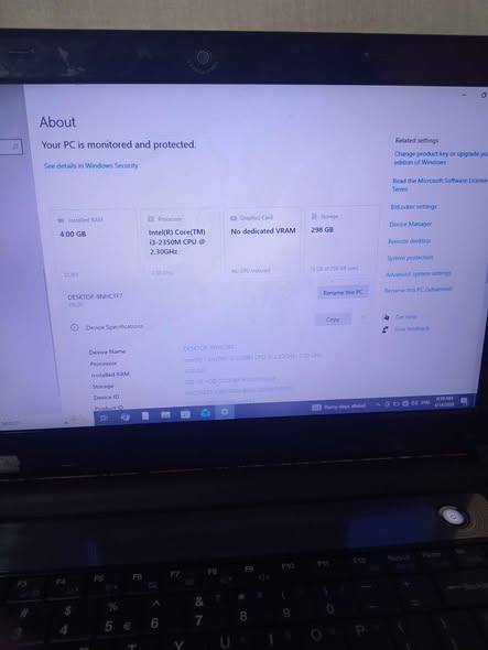 Laptop photo 3