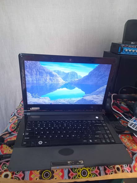 Laptop photo 4