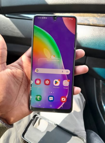 Samsung A31 photo 4
