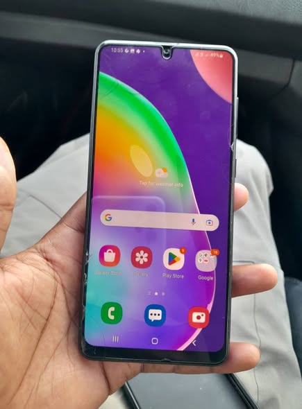 Samsung A31 photo 1