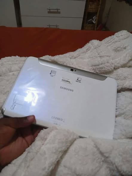 Samsung Tab photo 4