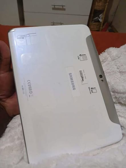 Samsung Tab photo 3