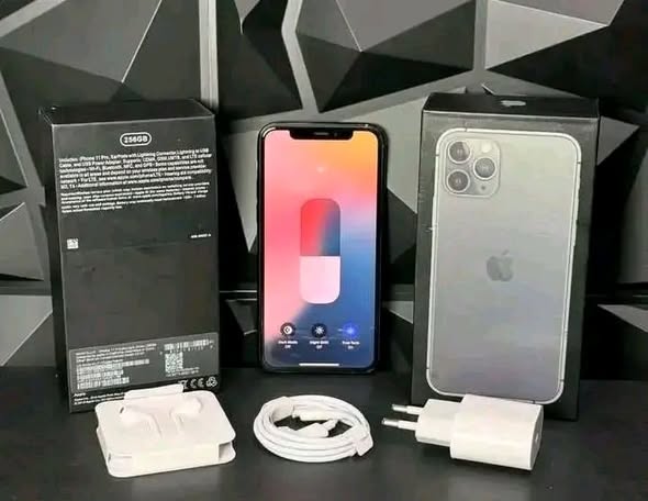 IPHONE 11pro 256 GB photo 2