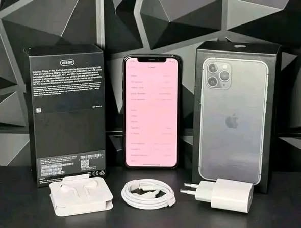 IPHONE 11pro 256 GB photo 3