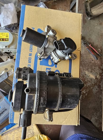 3.0L D4D PARTS photo 3