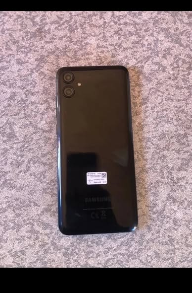 Samsung A04 photo 1