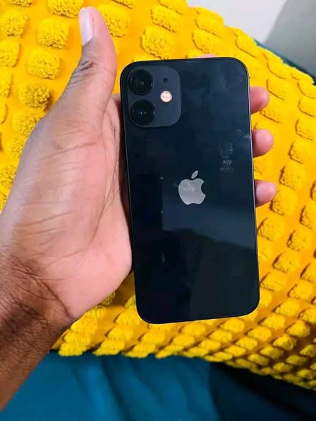 IPhone 12 mini photo 3