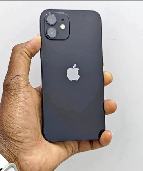 iPhone 12 ​64gb photo 3