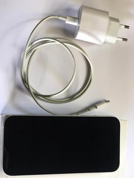iPhone 13 128gb photo 4