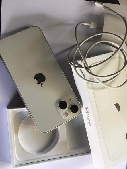 iPhone 13 128gb photo 3