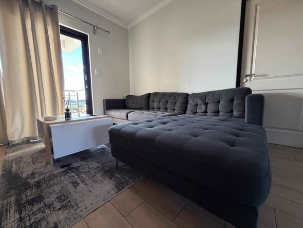 Grey Tufted Chaise L-Shaped Couch photo 3