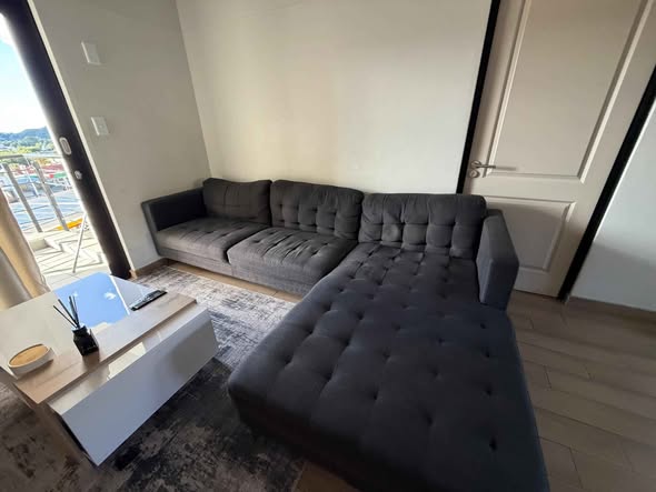Grey Tufted Chaise L-Shaped Couch photo 2
