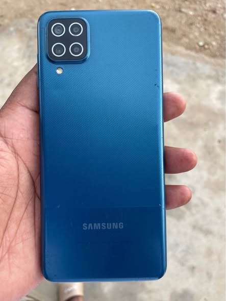 Samsung A12 photo 3