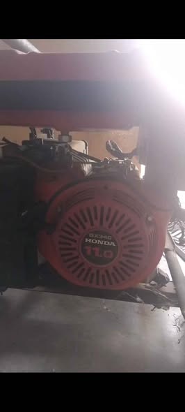 Ellies Petrol Generator photo 4
