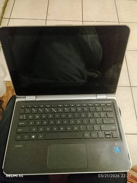 HP LAPTOP photo 5