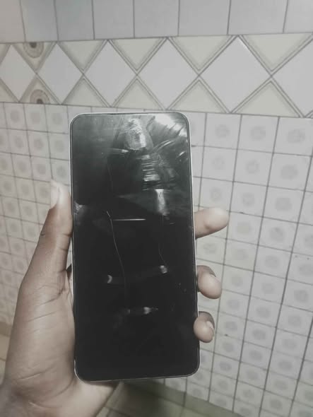 Samsung A13 photo 2