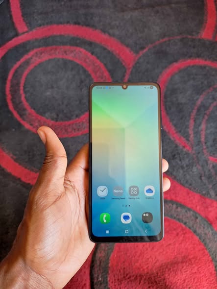 Samsung Galaxy A06 photo 4