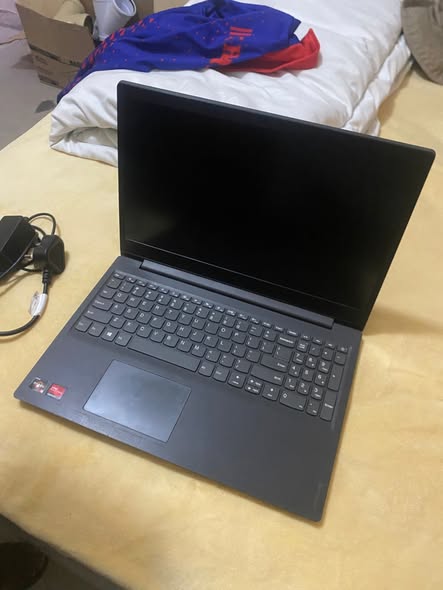 Laptop photo 3