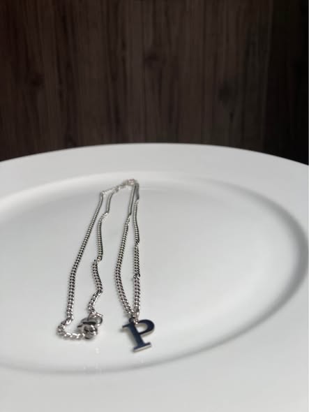 Initial necklaces photo 4