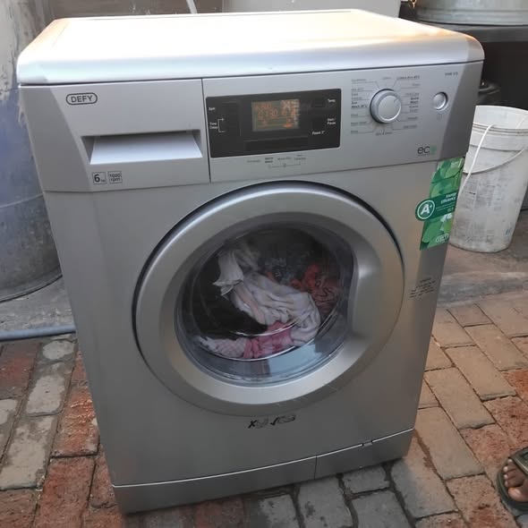 Washing machine photo 1