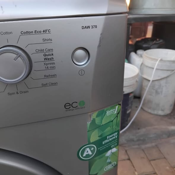 Washing machine photo 3