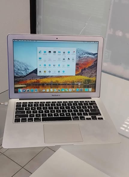 MacBook Air photo 2