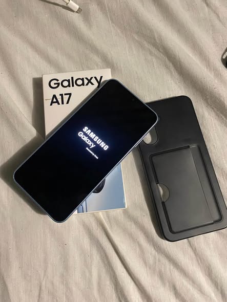Samsung Galaxy A17 128gb photo 1