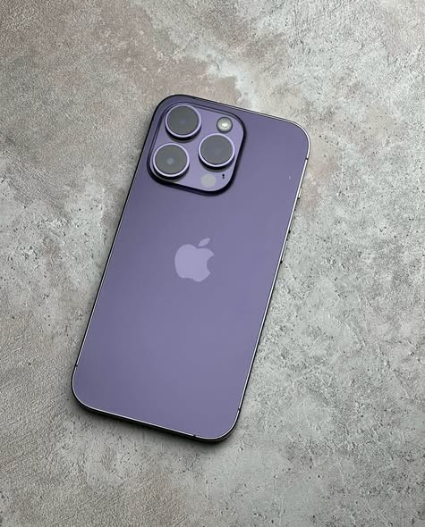 iPhone 14 Pro photo 1