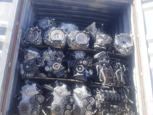 Engine photo 4